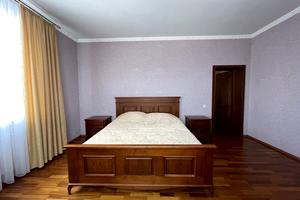 будинок за адресою Мрія вул.