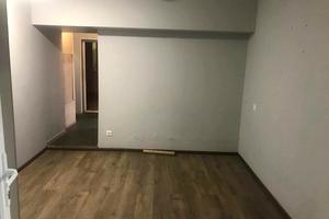 комерційна за адресою Академічна вул. (Піонерська), 5в