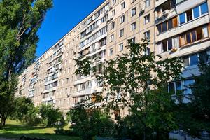 квартира за адресою Озерна вул., 12