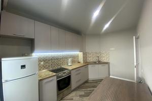 квартира за адресою Ревуцького вул., 7-В