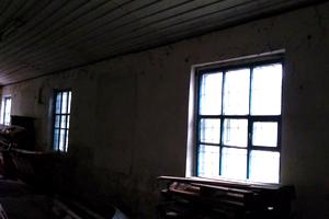 комерційна за адресою Святомиколаевська, 129