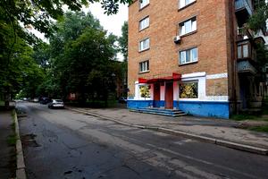 комерційна за адресою Юрія Глушка вул. (Подвойського), 2