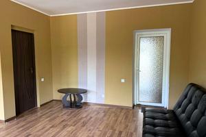 комерційна за адресою Клюсівська, 1