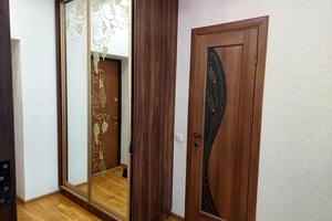 квартира за адресою Олександра Довженка вул., 2