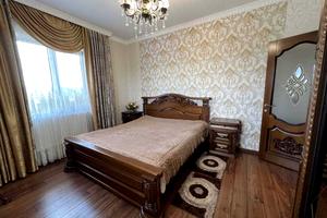будинок за адресою Івана Франка вул.