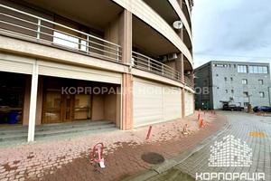 коммерческая по адресу Жупанатська, 1