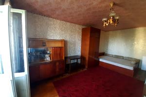 квартира за адресою Симиренка вул., 28