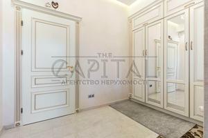 будинок за адресою с. Петрушки, Богуна