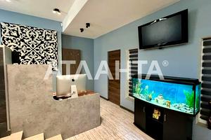 комерційна за адресою Зоопаркова вул., 8в