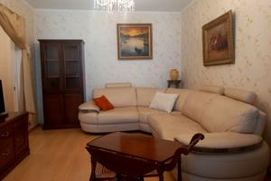 квартира за адресою Тростянецька вул., 7-В