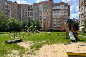 квартира за адресою Красносільського вул., 75