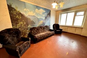 квартира по адресу Ломаный пер., 1