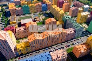 комерційна за адресою Регенераторна вул., 4 к11