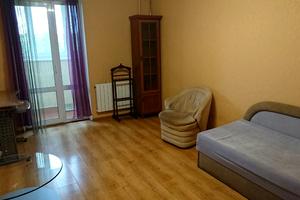 квартира за адресою Академіка Глушкова просп., 37
