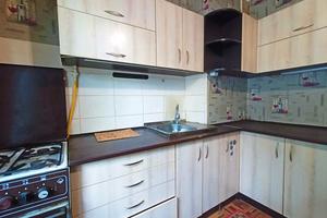 квартира за адресою Соборності вул. (Доценка), 7-А