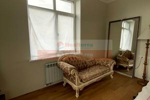 будинок за адресою Богатирська вул., 30б