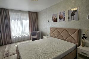 квартира по адресу Домбровського ул., 3б, к.4-7