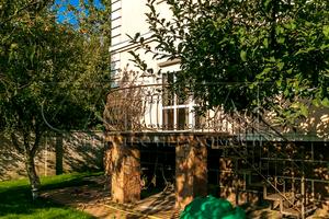 будинок за адресою с. Петропавлівська борщагівка, Вишнева, 1