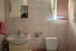 комерційна за адресою Автозаводська вул., 43