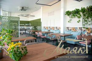 комерційна за адресою Героїв Космосу вул., 4