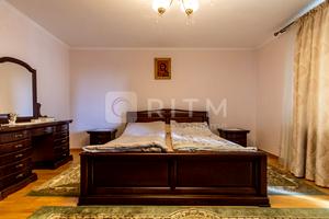 квартира за адресою Джохара Дудаєва вул., 5