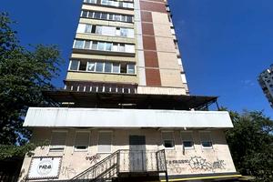 комерційна за адресою Миколи Закревського вул., 57