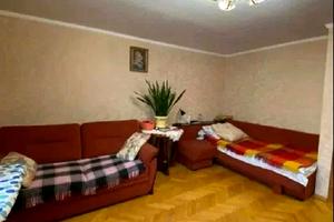квартира за адресою Івана Миколайчука вул., 10