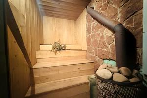 будинок за адресою Шкільна
