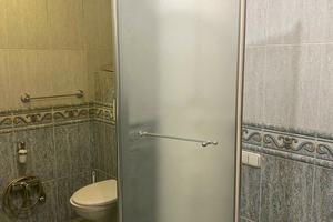 комерційна за адресою Київ, Володимирська вул., 37