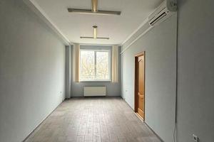 комерційна за адресою Івана Франка вул., 55