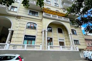 комерційна за адресою Онілової пров., 18