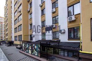 комерційна за адресою вул. Соборна, 10г