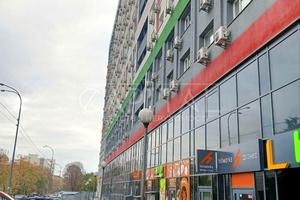 комерційна за адресою Машинобудівна вул., 8