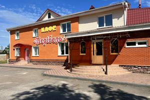коммерческая по адресу с. Ставище, Житомирська, 2а