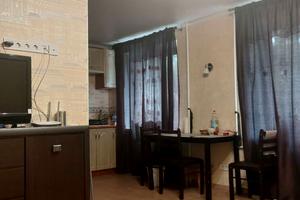 квартира за адресою Гната Хоткевича, 3