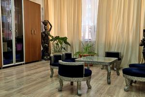 комерційна за адресою Лесі Українки бульв., 7-Б