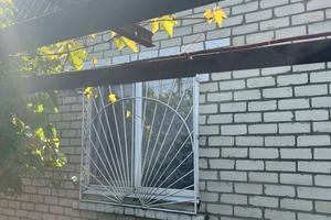 дом по адресу Центральна