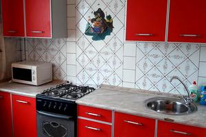 квартира за адресою Космічна вул., 11