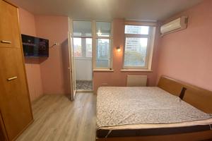 квартира за адресою Олени Пчілки вул., 3-В