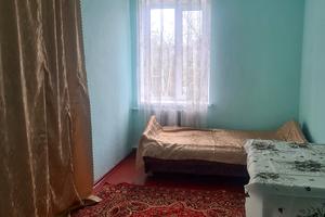 дом по адресу с. Шаровечка, Центральна