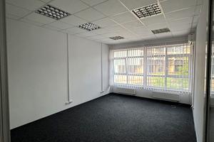 комерційна за адресою Кловський узвіз, 7