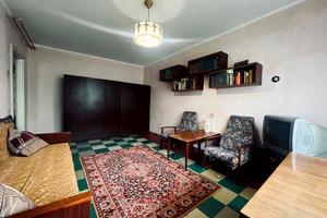 квартира за адресою Екіпажний пров., 12