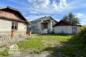 будинок за адресою Франка Івана, 28