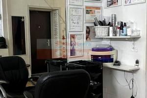 комерційна за адресою Київ, Князя Володимира Мономаха вул. (Отто Шмідта), 35-37