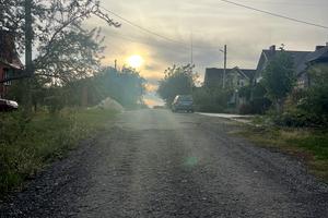 участок по адресу Травнева