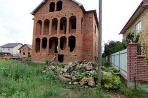 будинок за адресою Тисмениця, Молодіжна