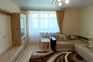 квартира за адресою Зарічанська вул., 32