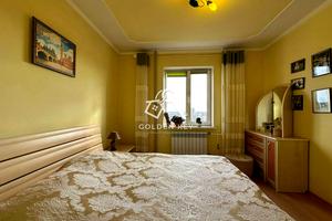 квартира за адресою Світальського, 20