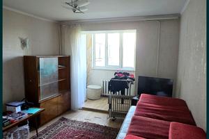 квартира за адресою Євгена Чикаленка вул., 76б