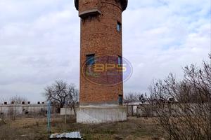 комерційна за адресою Центральна, 1